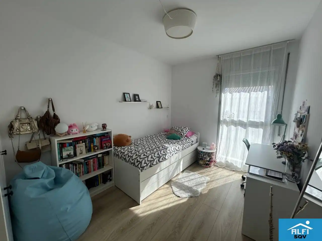 Dormitori de Dúplex en venda en Sabadell amb Aire condicionat, Calefacció i Parquet