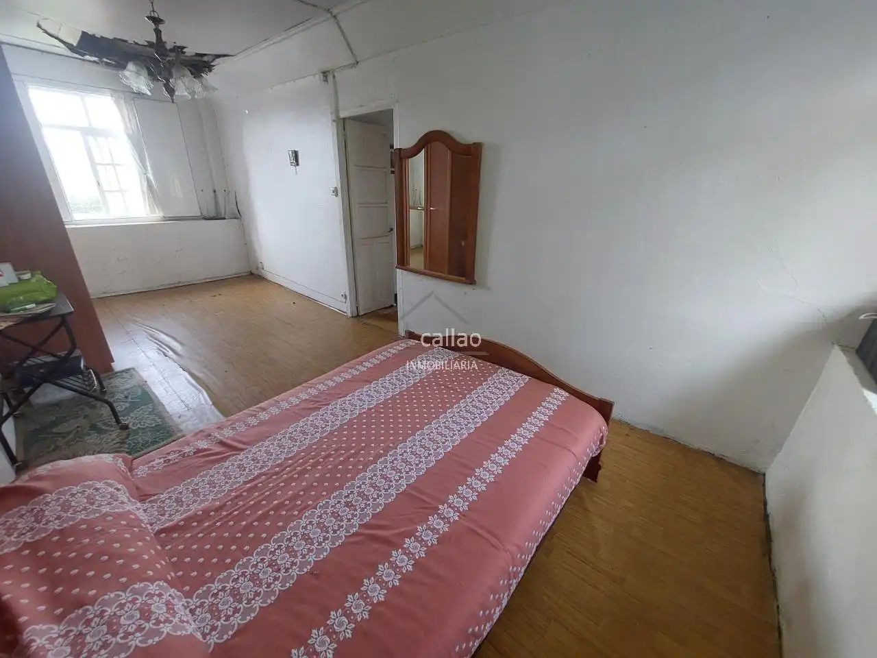 Dormitori de Casa o xalet en venda en Ferrol amb Jardí privat i Traster