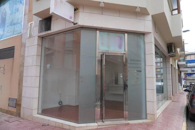 Local comercial en Alquiler en Pescadores