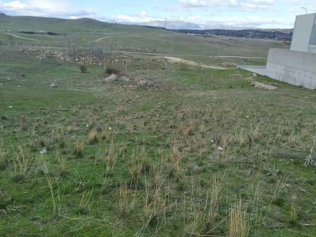 Terreno industrial en venta en El Molar (Madrid), imagen 3