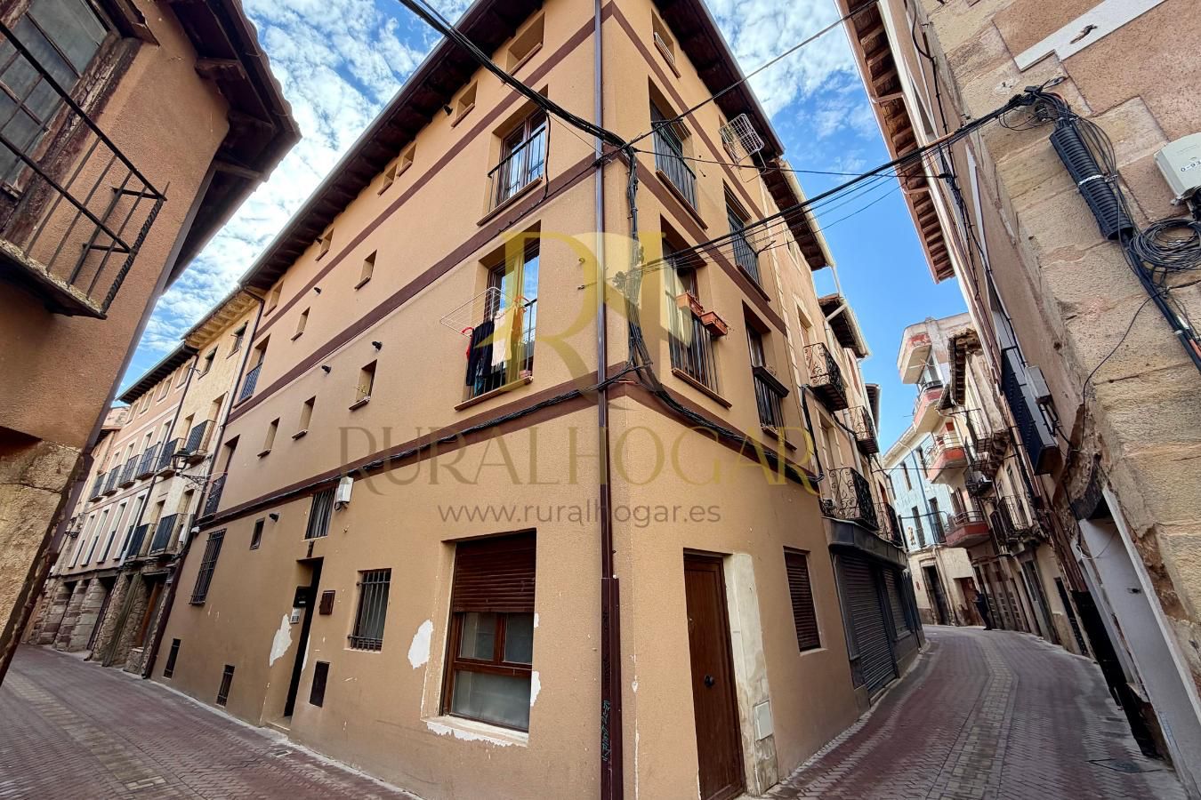 Exterior view of Building for sale in Molina de Aragón