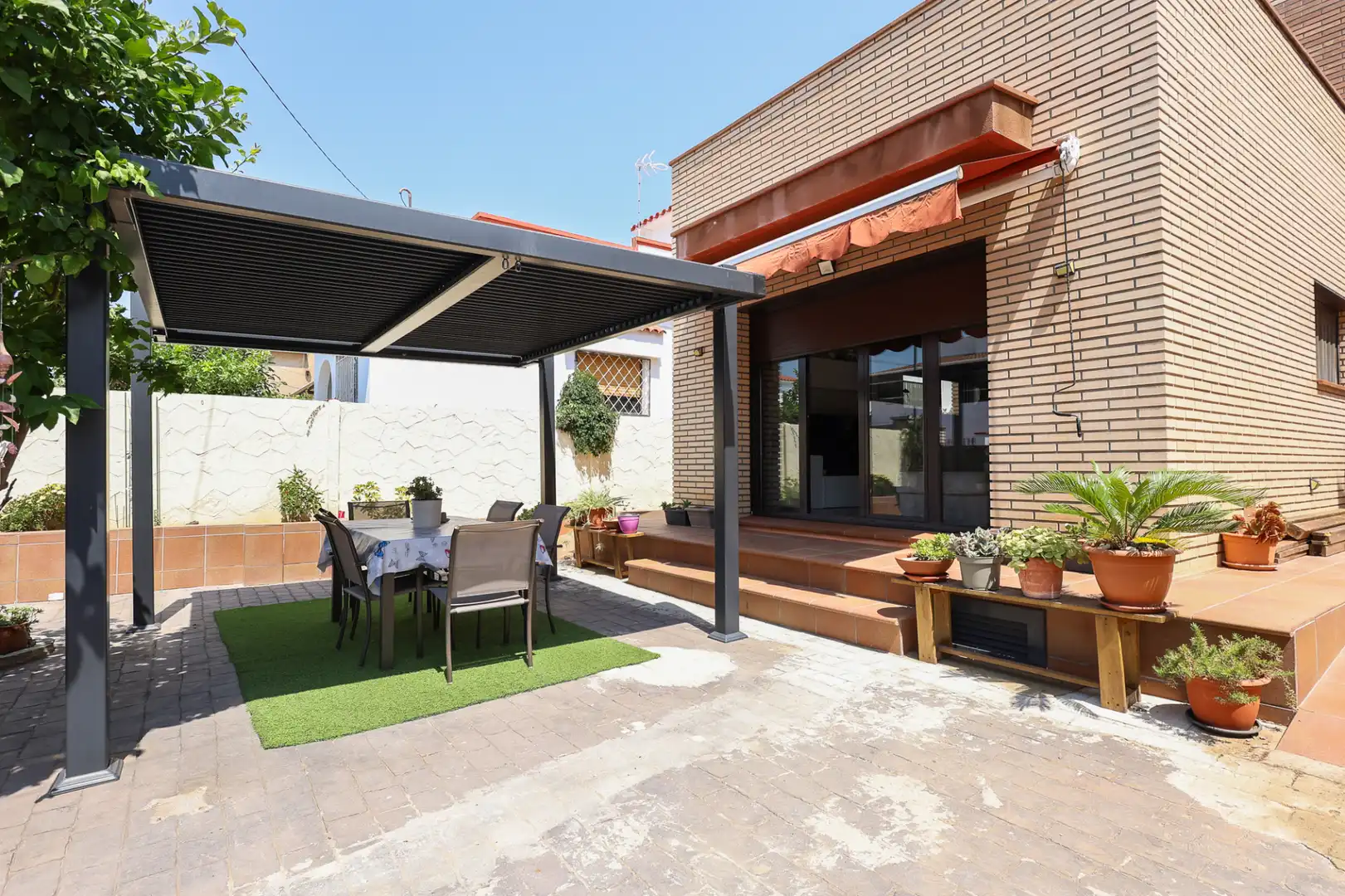 Terraza de Casa o chalet en venta en Viladecans con Aire acondicionado, Calefacción y Jardín privado