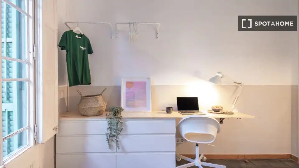 Habitación de Piso de alquiler en Barcelona con Aire acondicionado, Calefacción y Amueblado