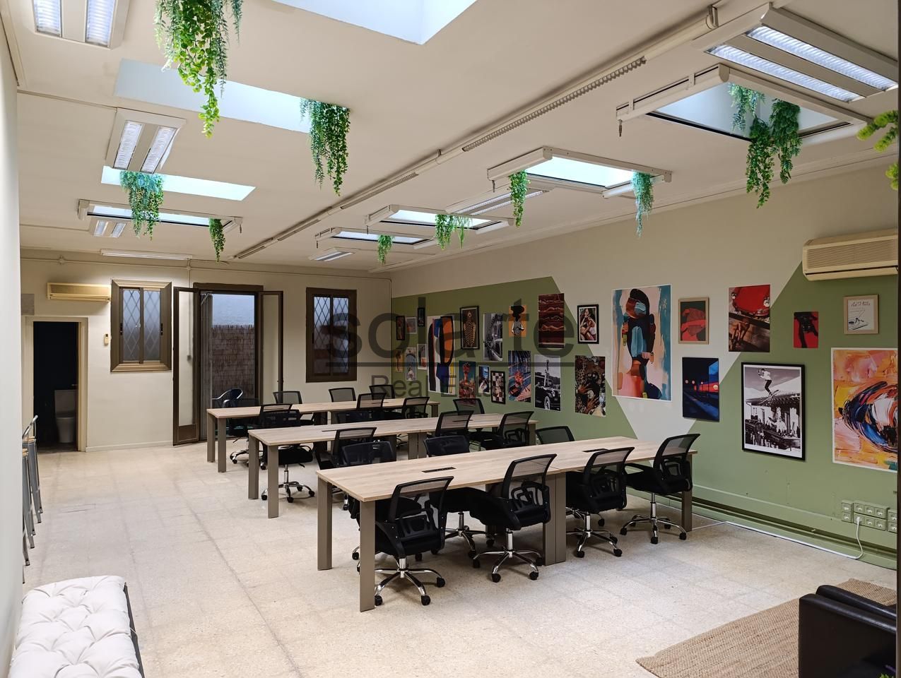 Local de alquiler en Carrer dels Comtes de Bell-Lloc, Sants , Sants - Montjuïc