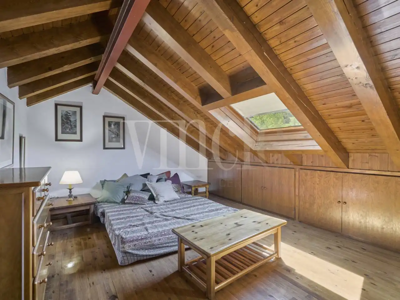 Habitación de Casa adosada en venta en Urús con Parquet y Terraza