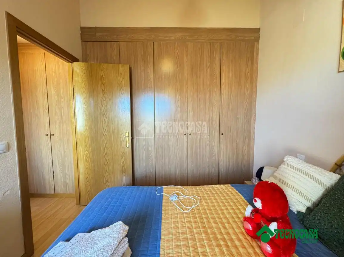 Dormitori de Pis en venda en Gerindote amb Aire condicionat, Terrassa i Balcó