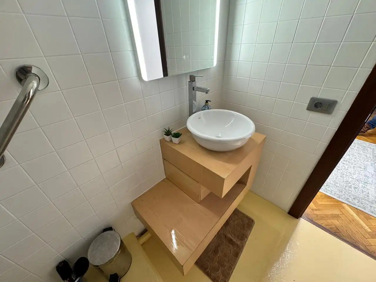 Bathroom of Office for sale in A Coruña Capital 