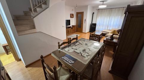 Foto 2 de Casa adosada en venta en Calle Cardenal Cisneros, La Paz, Villena