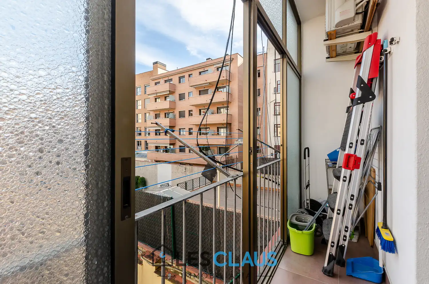 Balcony of Flat for sale in Barcelona  with Air Conditioner and Balcony