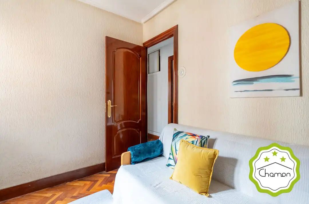 Sala de estar de Piso en venta en Barakaldo  con Trastero