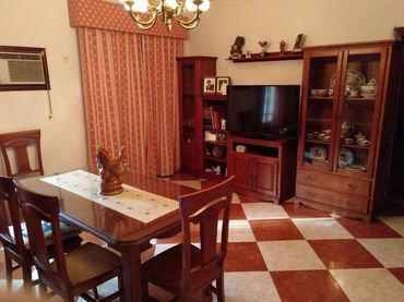 Casa amb balcó en venda a Calle Blas Infante