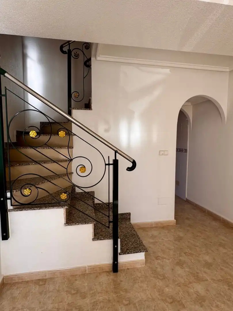 Casa adosada en venta en Rojales con Aire acondicionado, Terraza y Balcón