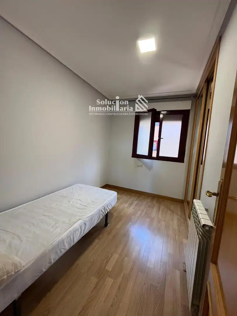 Habitación de Piso en venta en Salamanca con Calefacción, Terraza y Amueblado