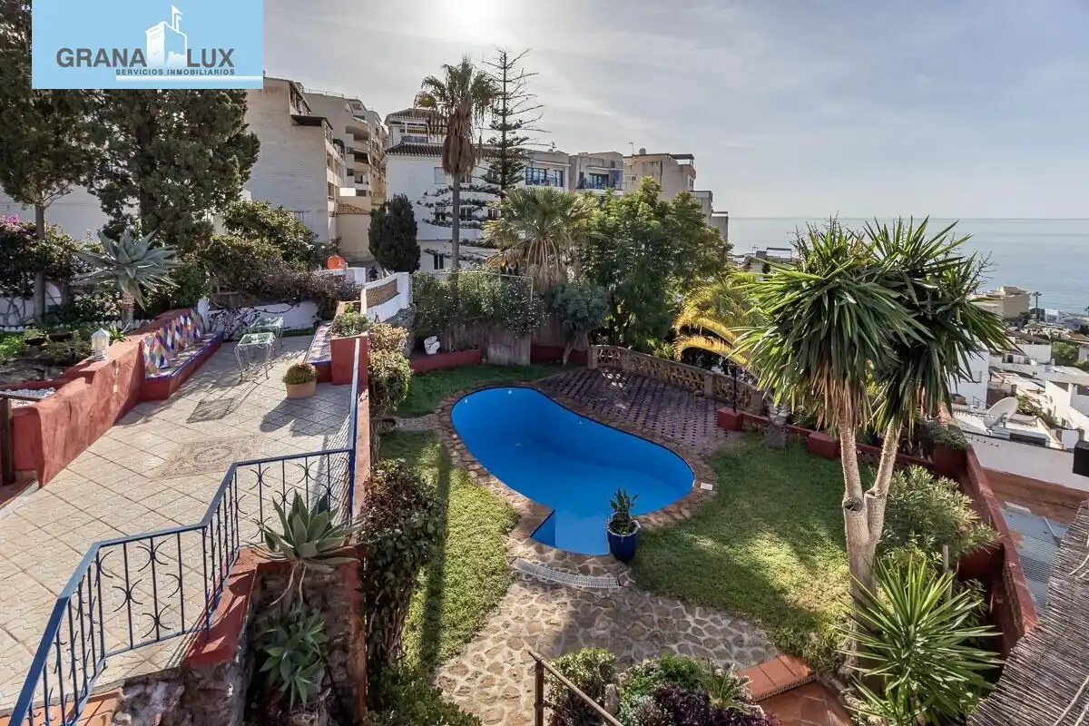 Garden of Houses for sale in Almuñécar  with Air Conditioner, Heating and Private garden