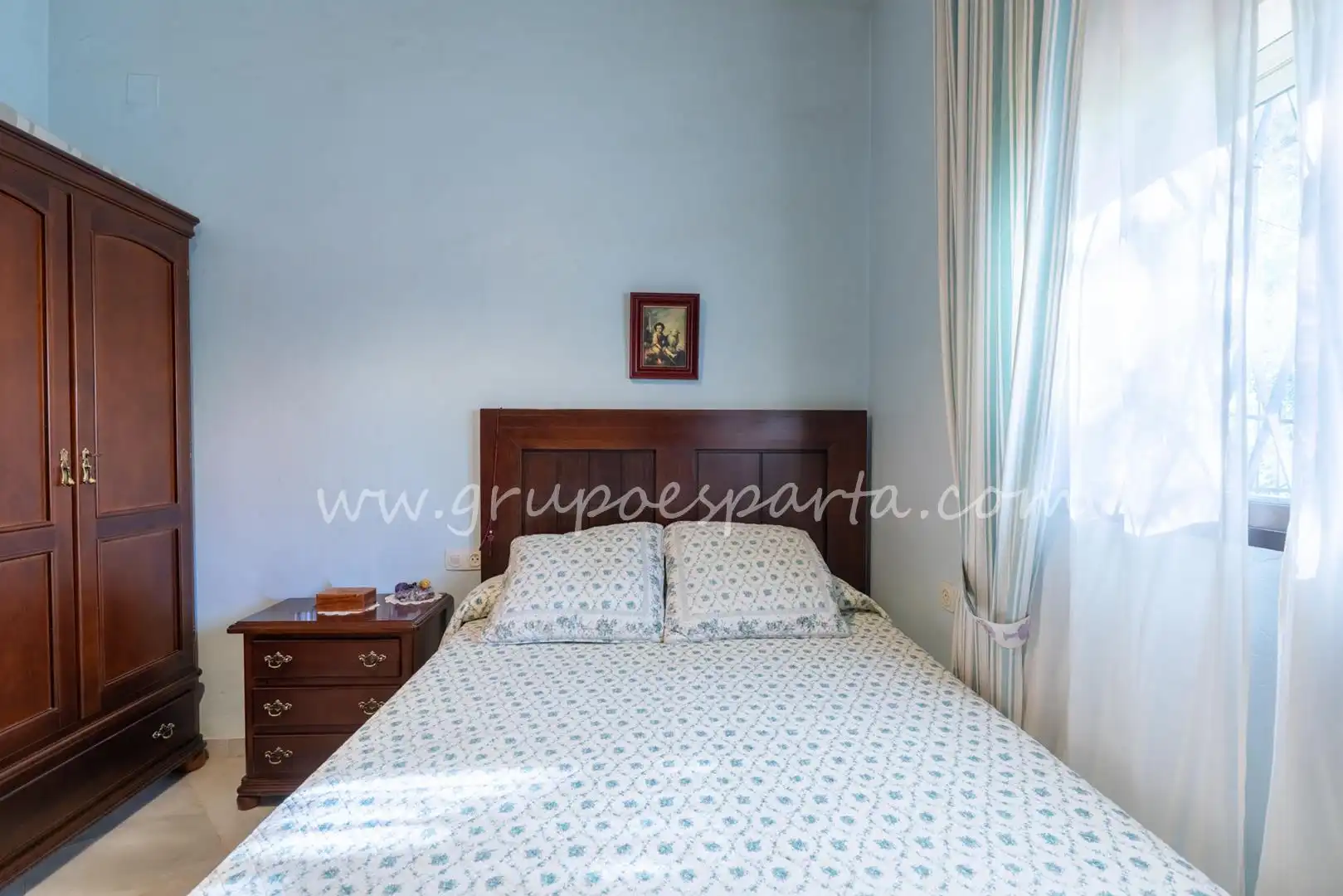 Dormitori de Casa o xalet en venda en Espartinas amb Aire condicionat, Jardí privat i Terrassa