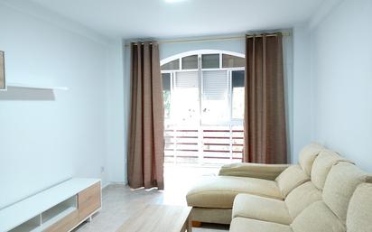 Living room of Flat to rent in San Fernando  with Air Conditioner and Terrace