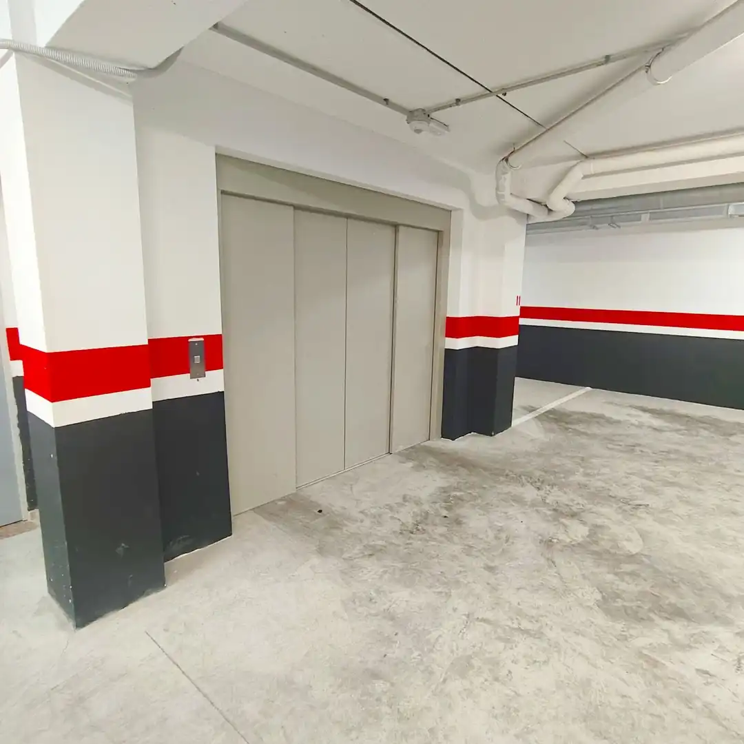 Parkplatz von Garage zur Miete in Ingenio