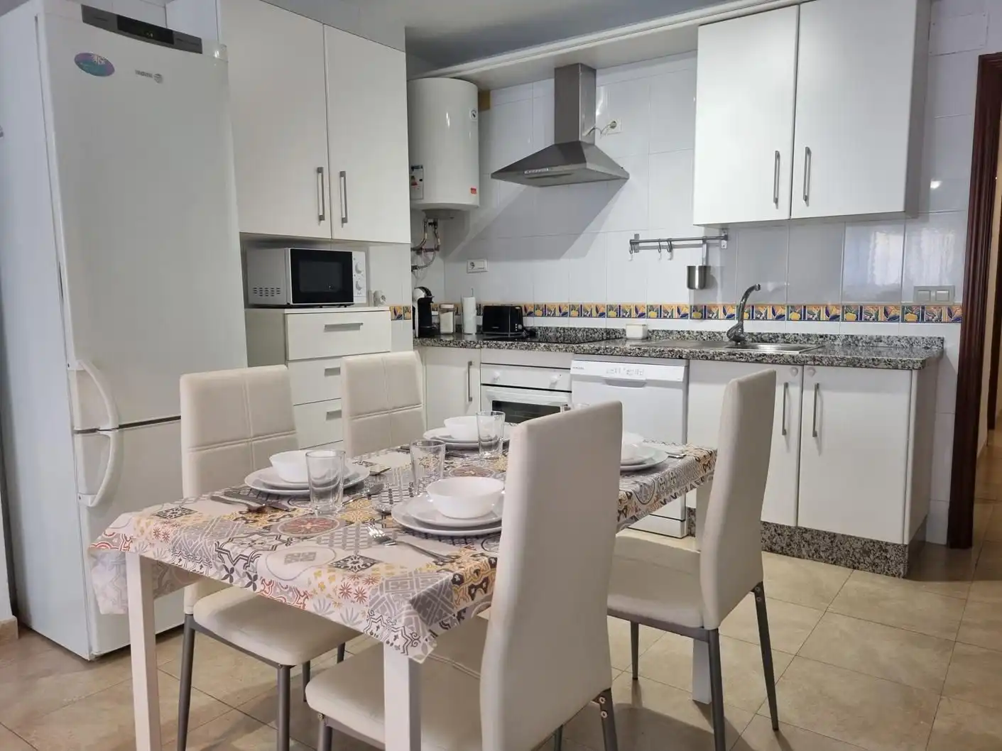Cocina de Apartamento de alquiler en Torrox con Aire acondicionado, Calefacción y Amueblado