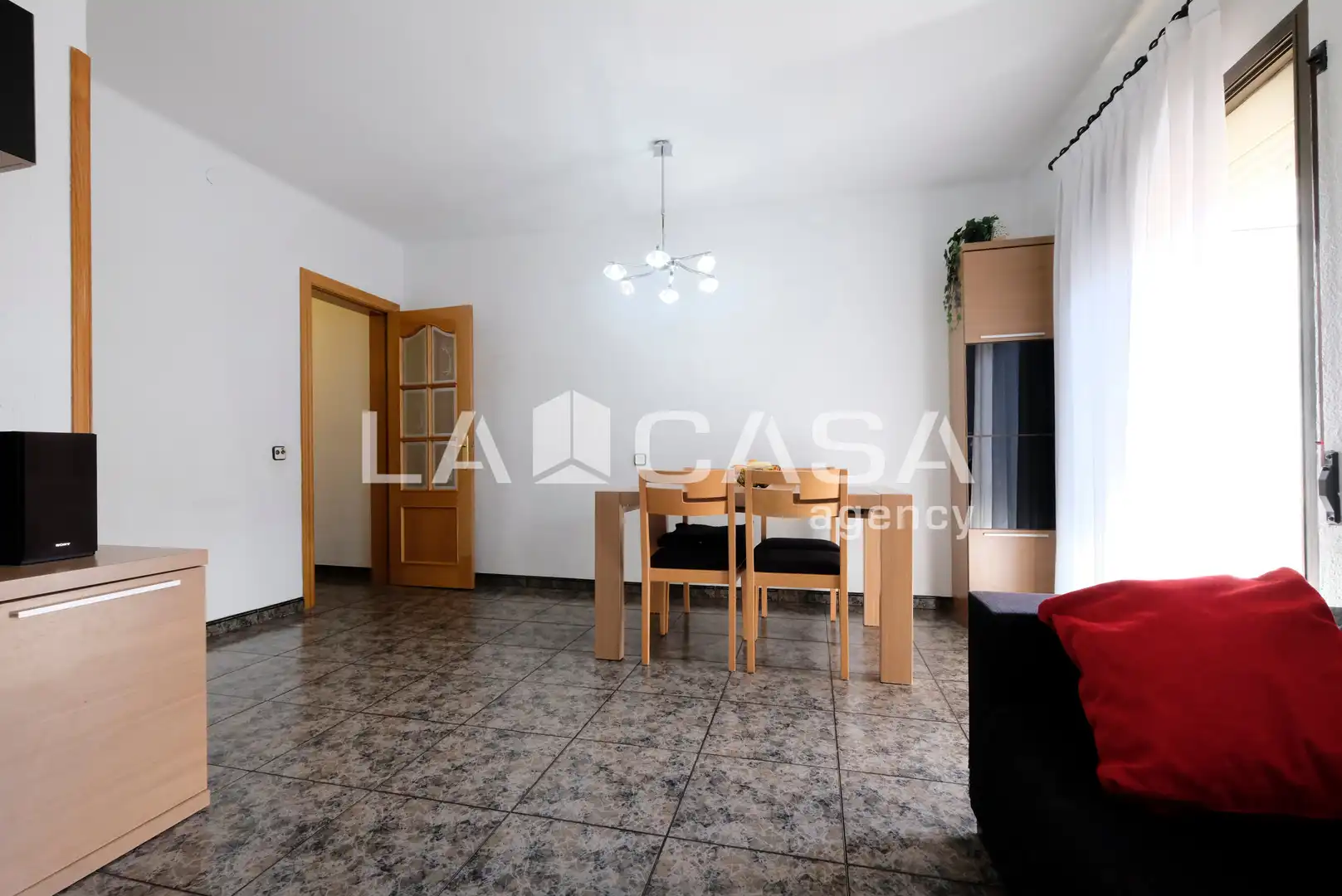 Sala de estar de Piso en venta en  Barcelona Capital con Balcón