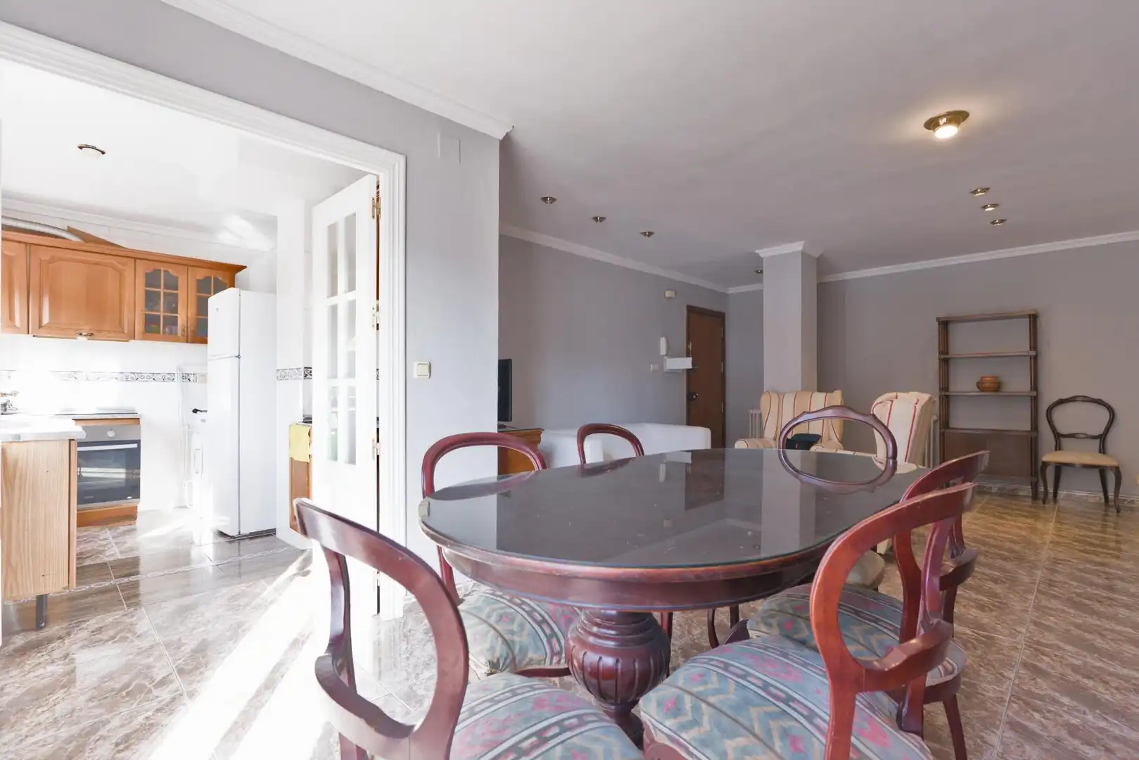 Flat for rent in Calle REY ABU SAID, Fígares