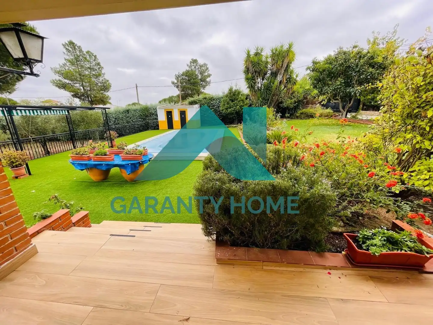 Garden of Houses for sale in Casar de Cáceres  with Air Conditioner, Private garden and Terrace
