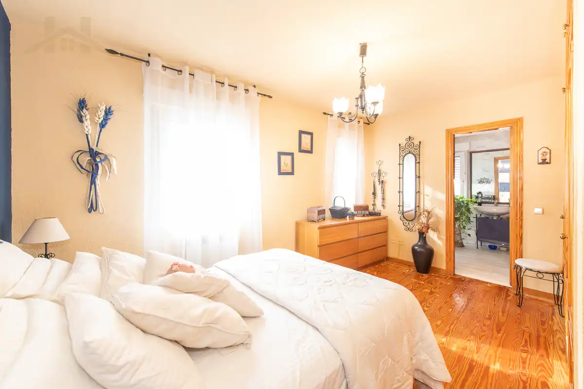 Habitación de Casa o chalet en venta en Colmenar Viejo con Terraza, Trastero y Piscina