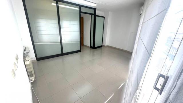 Oficina en Alquiler en Barcelona, 55 en Breda