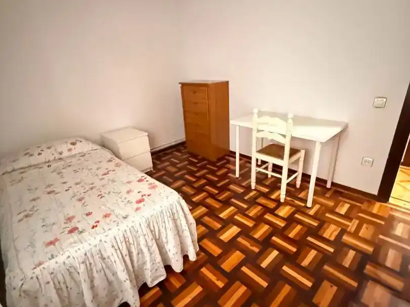 Habitación de Piso en venta en Santander