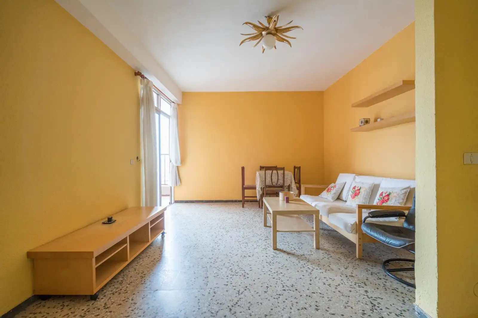 Wohnung mit Terrasse zum Verkauf in Avenida Tres de Mayo 5, imagen 2