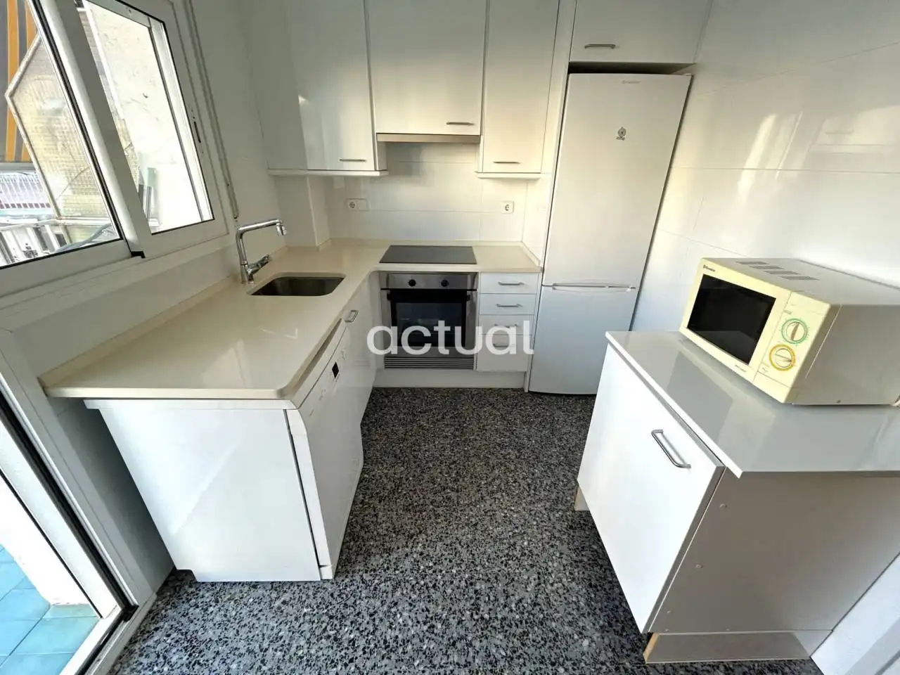 Küche von Wohnung zum Verkauf in Castell d'Aro, Platja d'Aro i s'Agaró mit Terrasse und Balkon