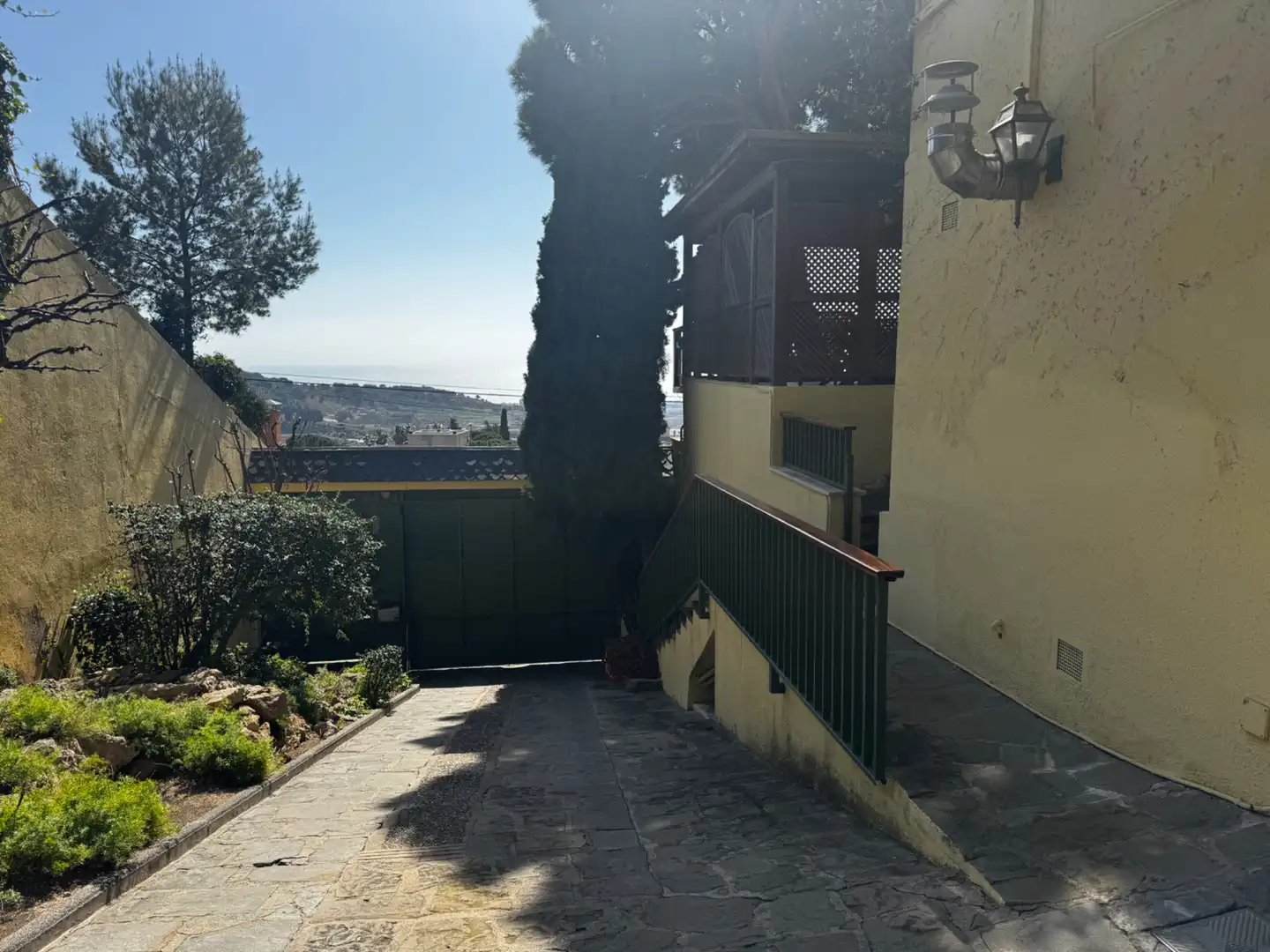 Jardín de Casa o chalet en venta en Badalona con Aire acondicionado, Calefacción y Jardín privado
