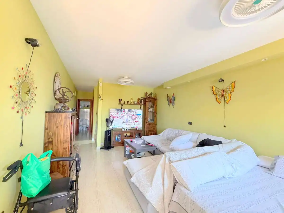 Sala d'estar de Dúplex en venda en Arrecife amb Terrassa, Traster i Moblat