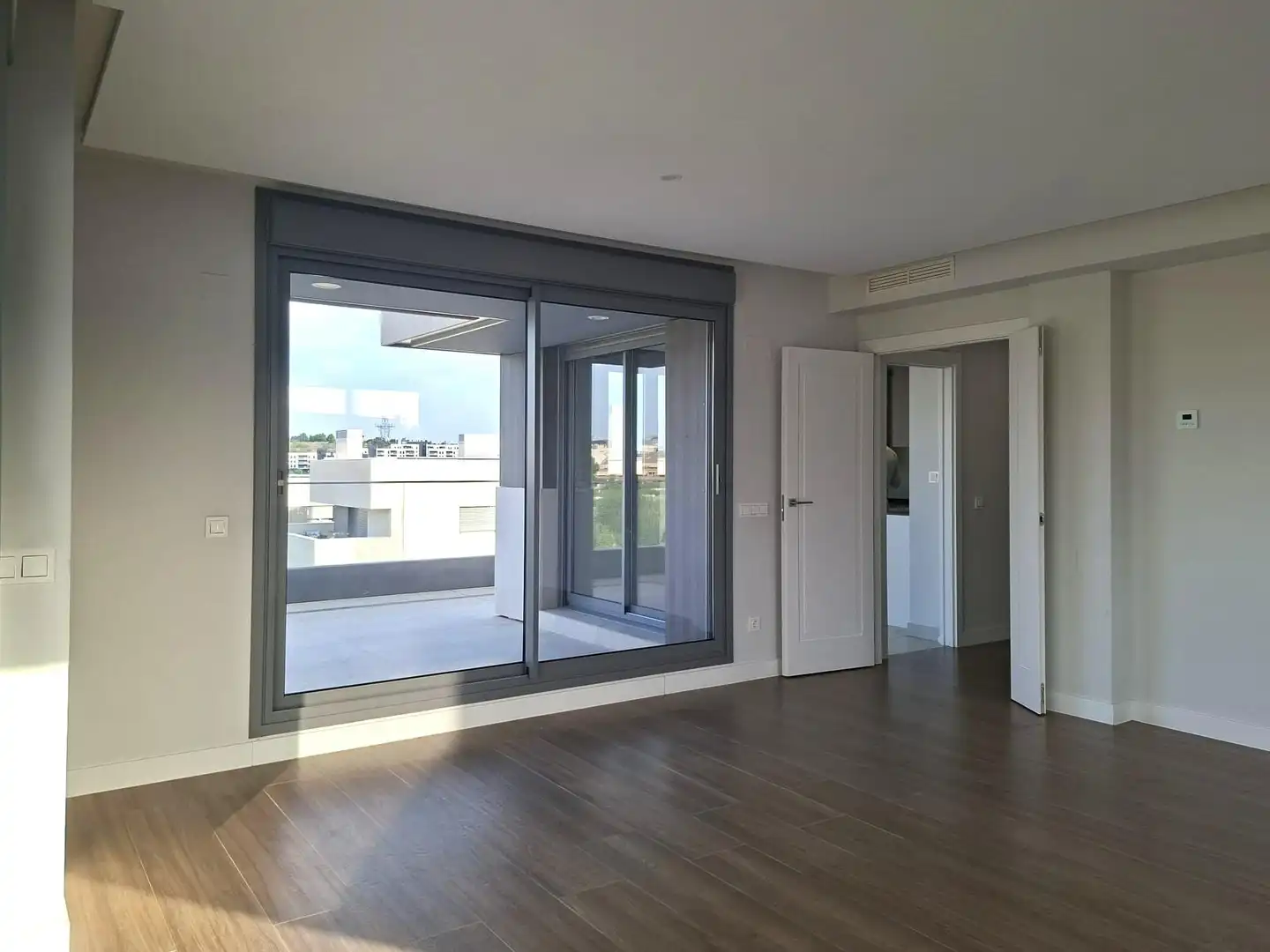 Attic for rent in Boadilla del Monte  with Terrace, Storage room and Community pool