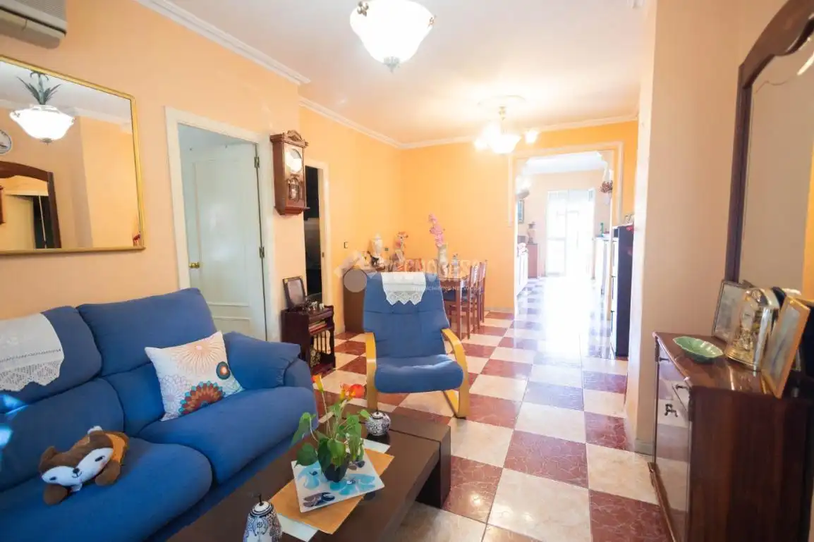 Casa adosada en venda en Bellavista - La Palmera