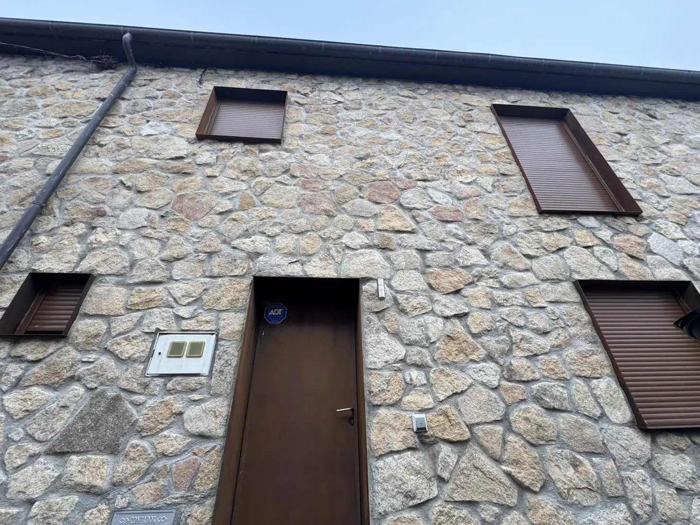 Vista exterior de Casa o xalet en venda en Bonilla de la Sierra amb Jardí privat