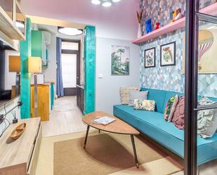 Sala d'estar de Estudi per a compartir en  Madrid Capital amb Aire condicionat i Terrassa