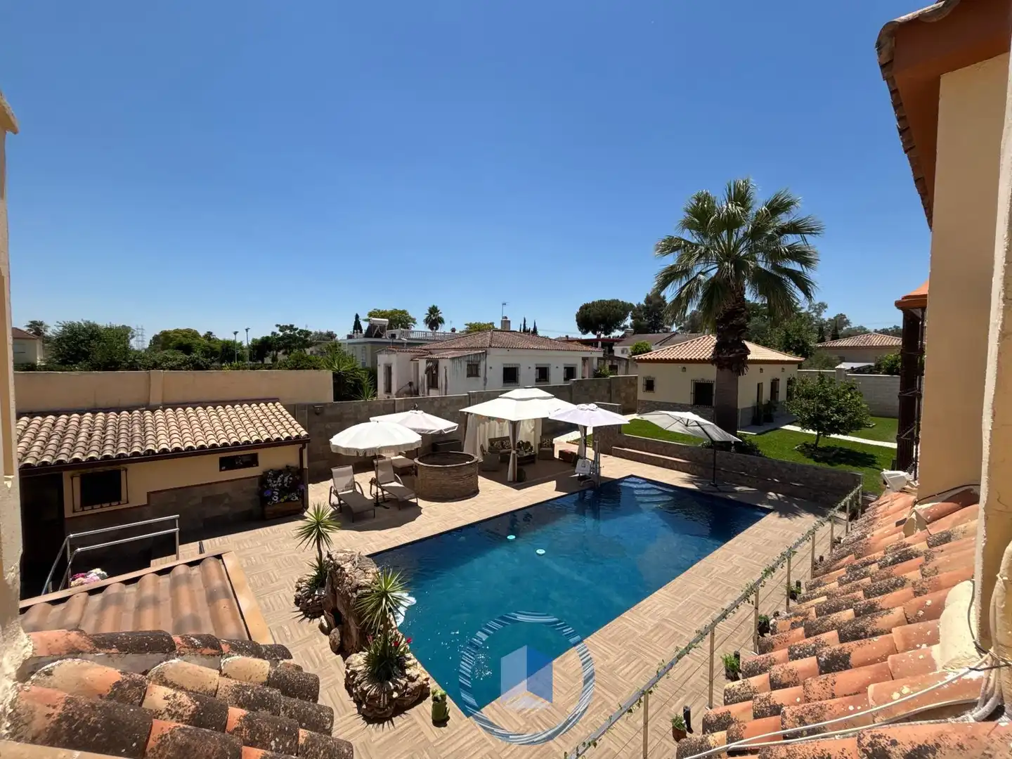 Piscina de Casa o xalet en venda en Alcalá de Guadaira amb Piscina