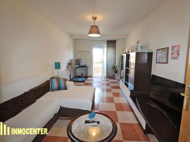 Piso con balcón en venta en Avenida Santiago