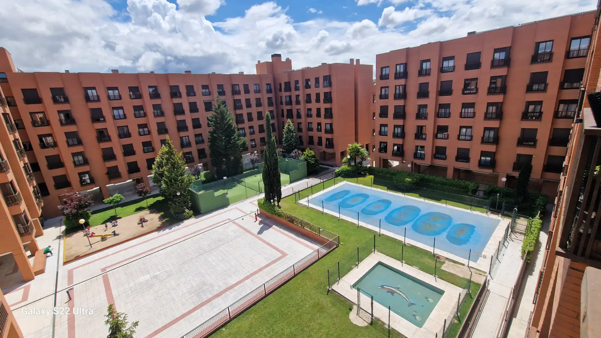 Apartamento de alquiler en Calle de Belfast, 13, Rejas