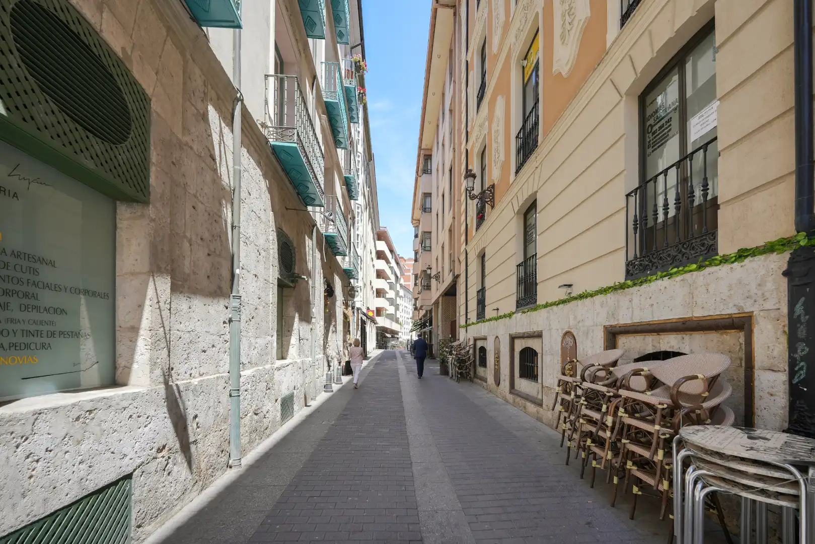 Exterior view of Flat for sale in Valladolid  with Heating, Parquet flooring and Storage room