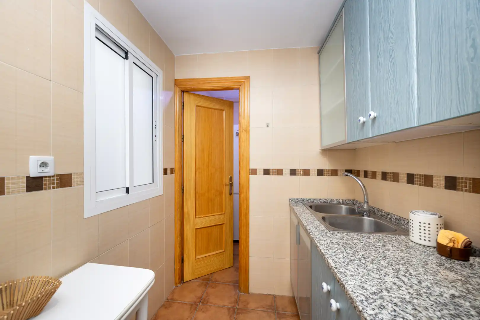 Appartamento con ascensore in affitto a Calle Ruiseñor, imagen 7