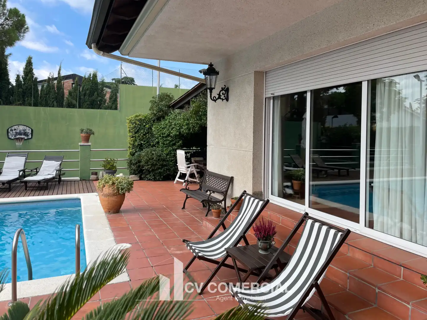 Terrassa de Casa o xalet en venda en Sant Cugat del Vallès amb Aire condicionat, Calefacció i Jardí privat