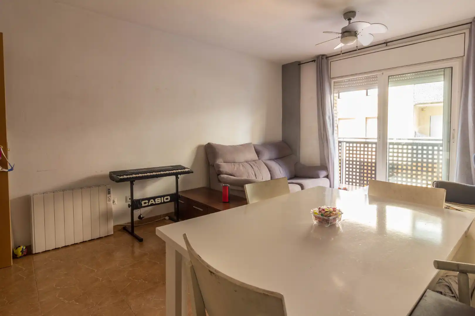Habitación de Piso en venta en Cambrils con Aire acondicionado, Calefacción y Balcón