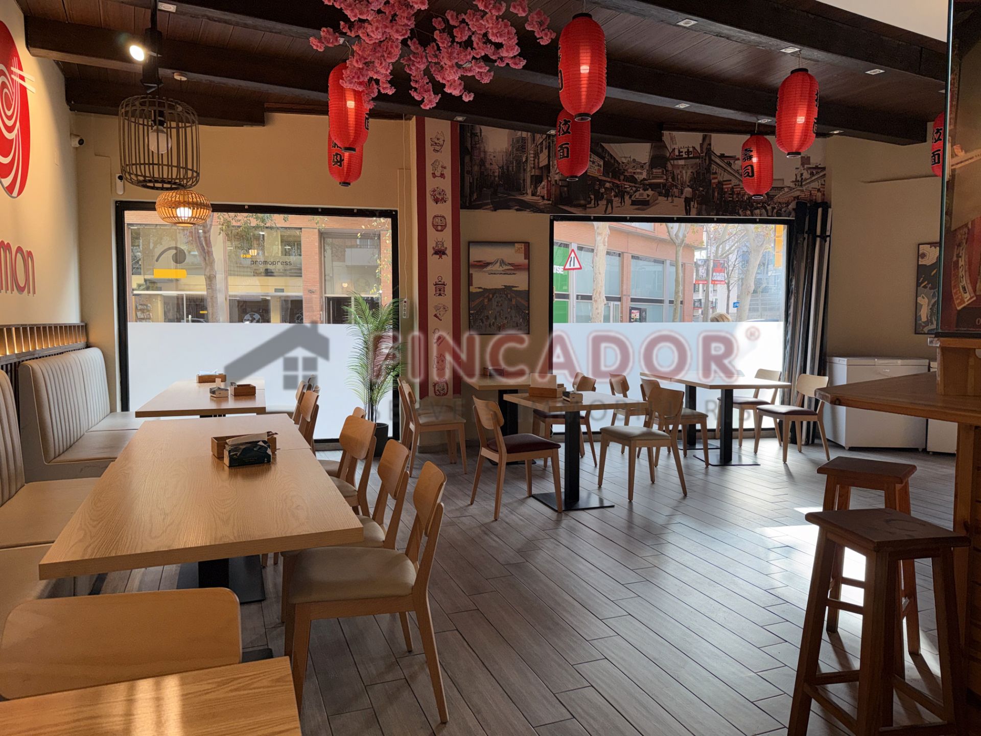 Local en traspaso en  Barcelona Capital con Aire acondicionado, Calefacción y Amueblado