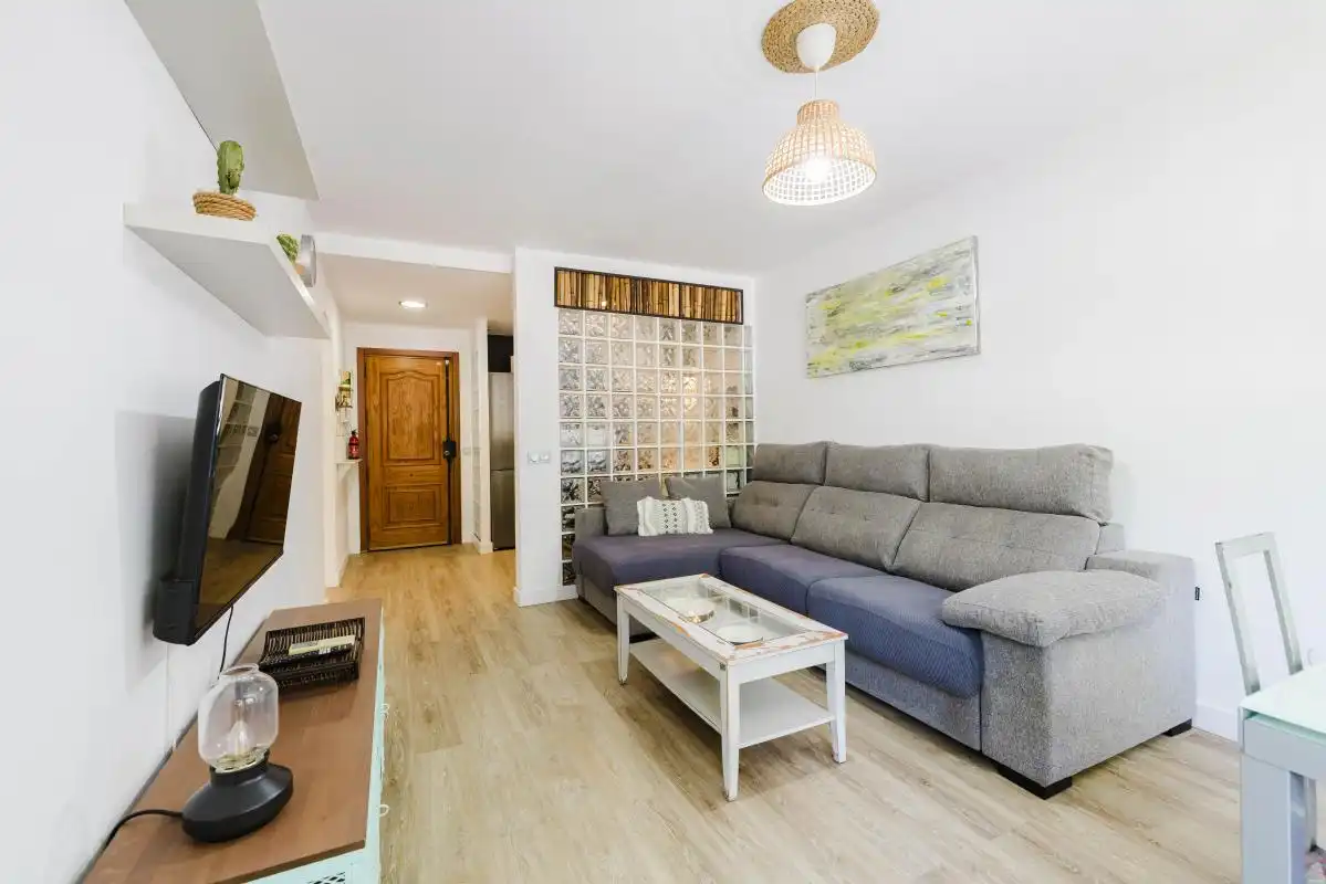 Sala de estar de Piso en venta en Torremolinos con Aire acondicionado, Calefacción y Jardín privado