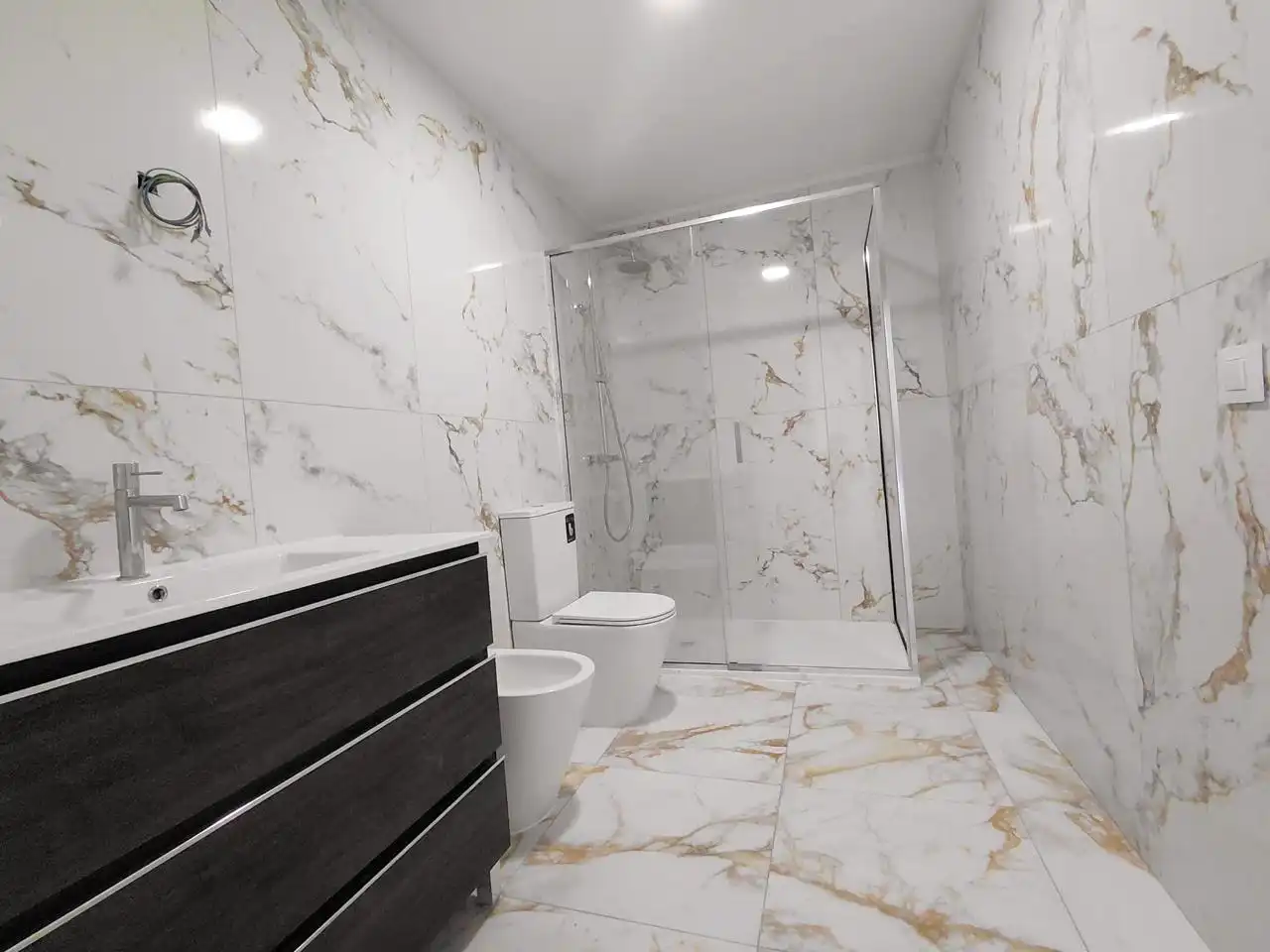 Bathroom of Ground floor for sale in Arona  with Air Conditioner