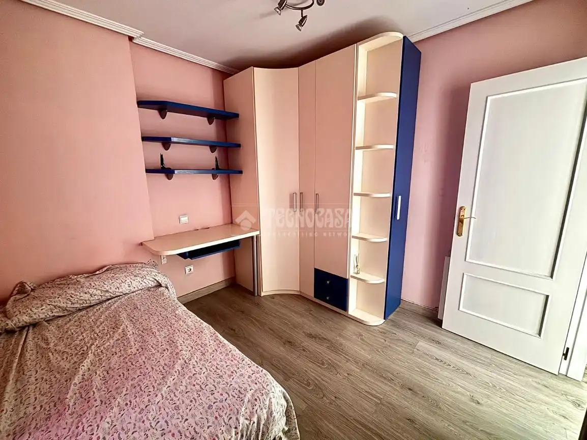 Habitación de Piso en venta en Camargo con Parquet