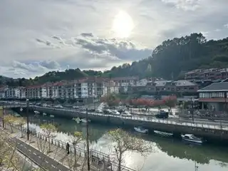 Vista exterior de Piso en venta en Zumaia con Calefacción, Trastero y Amueblado