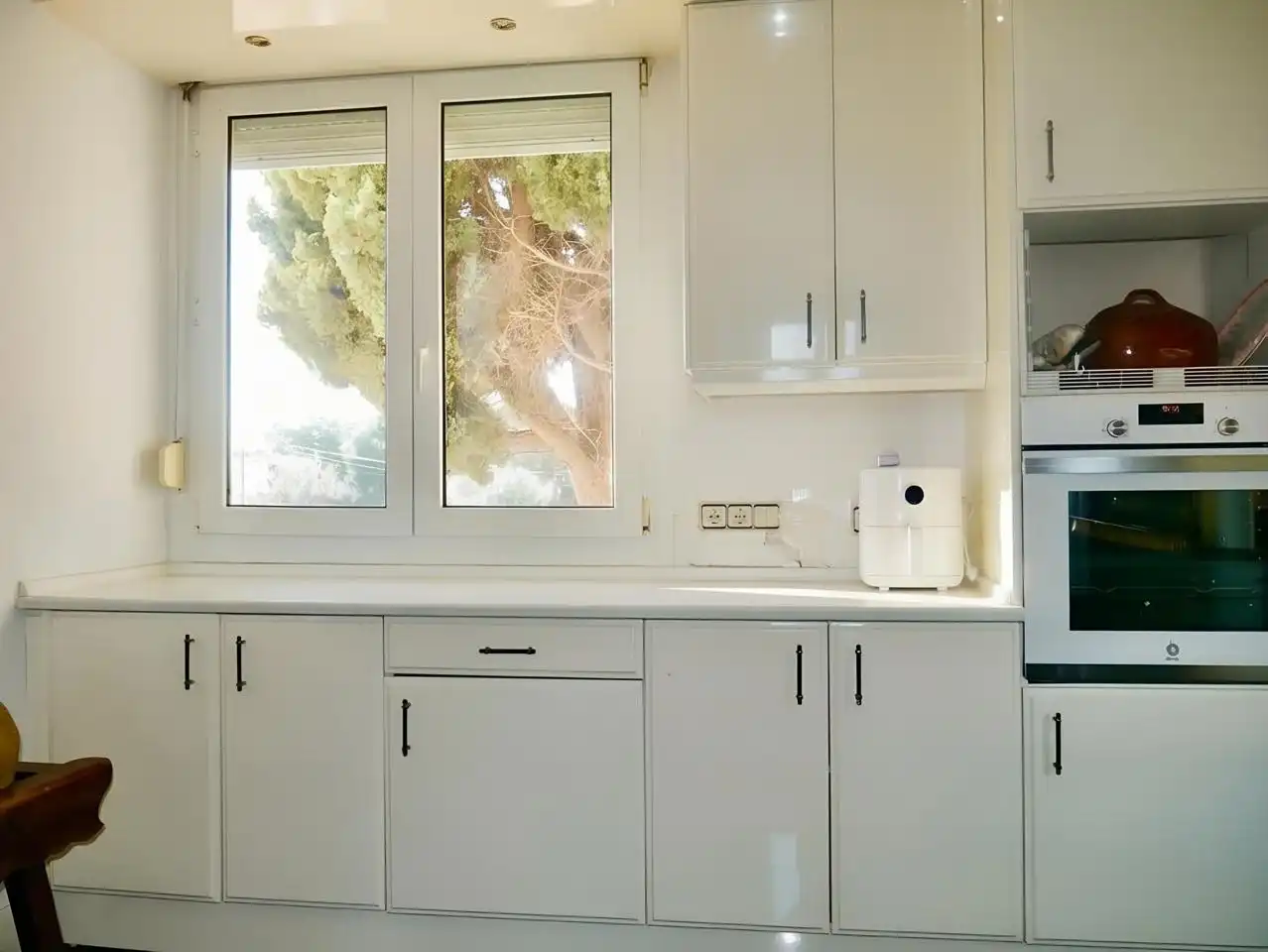 Cuina de Casa o xalet en venda en Tomares amb Aire condicionat, Jardí privat i Parquet
