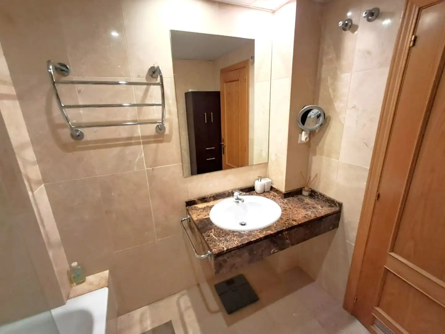 Bany de Apartament en venda en Benalmádena amb Aire condicionat, Calefacció i Piscina comunitària